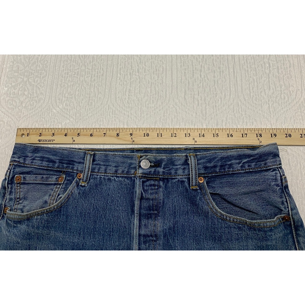 Levis 501 Original Fit Mens Jeans Size 38x30 Blue Denim Button fly Vintage Style - Picture 9 of 12
